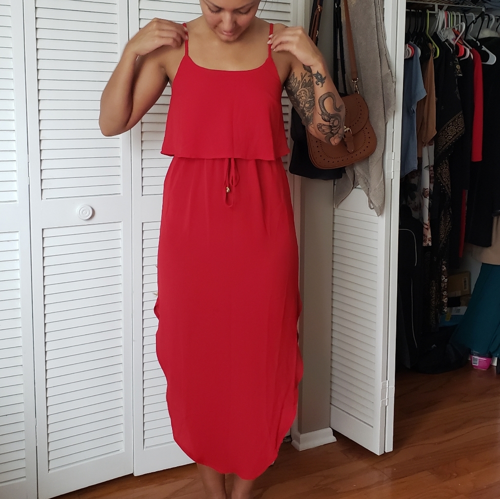 Flowy red dress - Picture 2 of 7